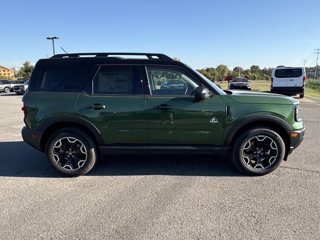 new 2025 Ford Bronco Sport car, priced at $37,687