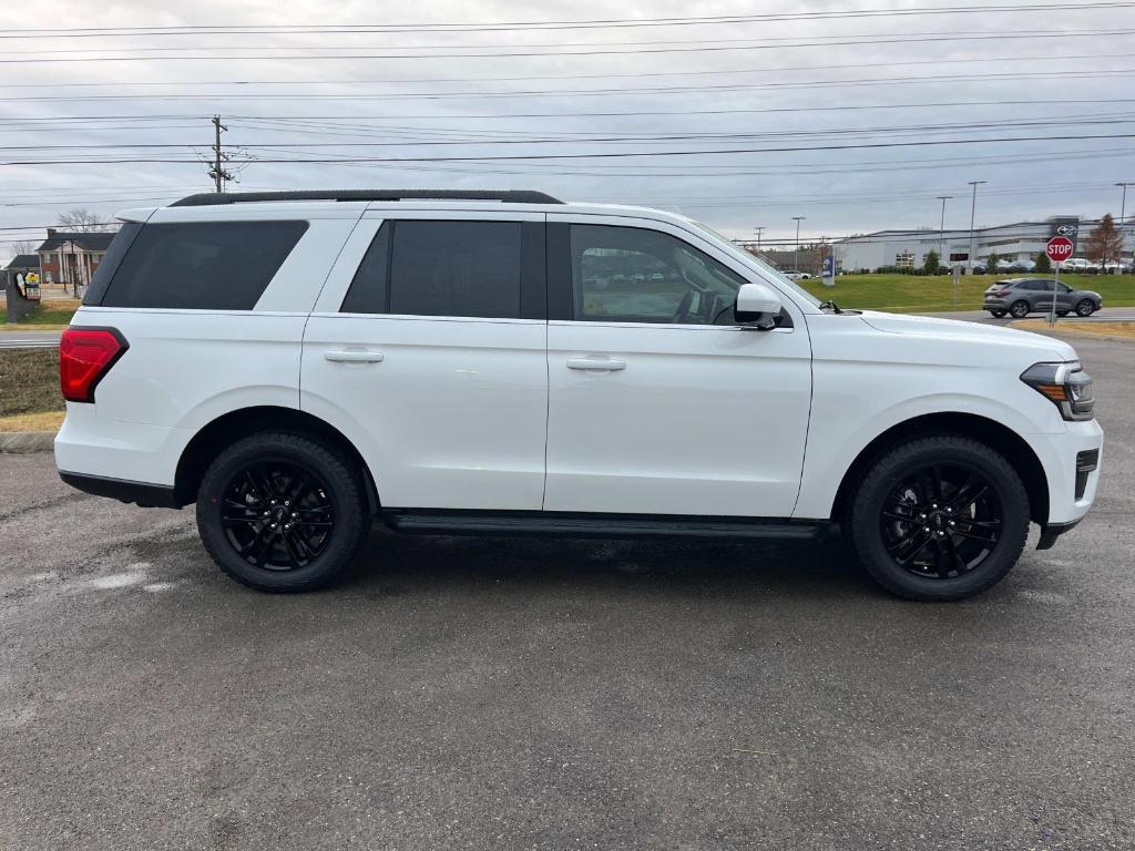 new 2024 Ford Expedition car, priced at $69,450