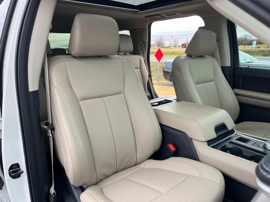 new 2024 Ford Expedition car, priced at $69,450