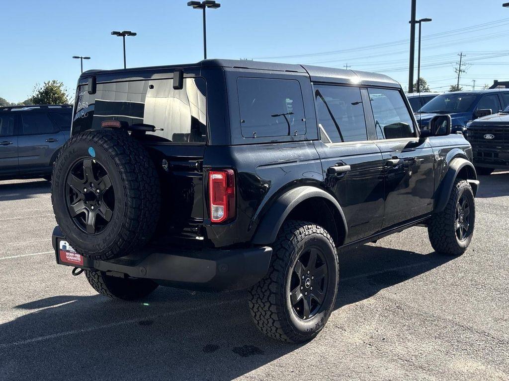 new 2025 Ford Bronco car, priced at $46,647