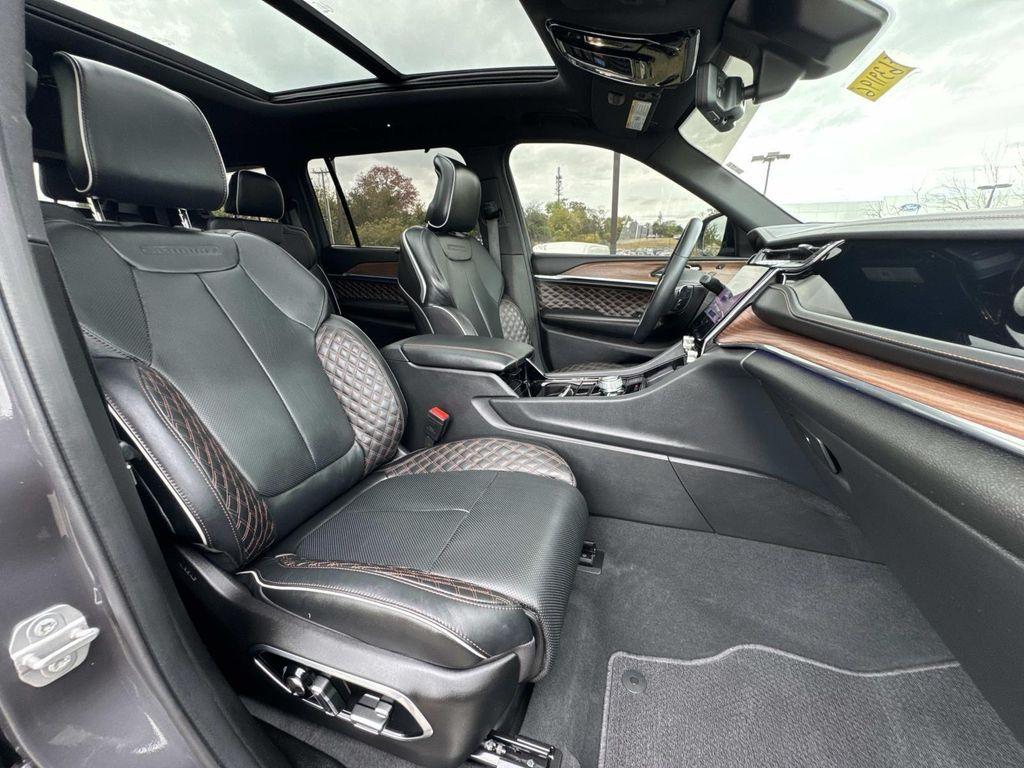 used 2025 Jeep Grand Cherokee L car, priced at $55,944