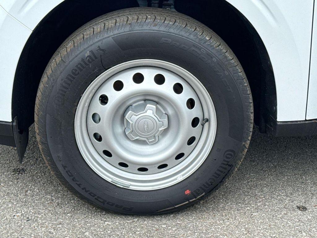 new 2025 Ford Maverick car, priced at $29,940