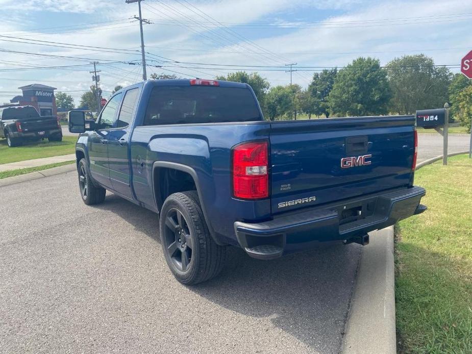 used 2018 GMC Sierra 1500 car, priced at $22,444