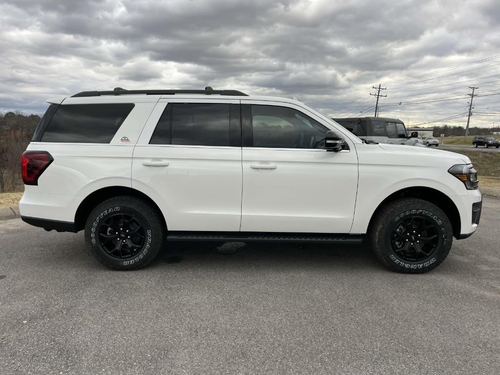 new 2024 Ford Expedition car, priced at $85,345