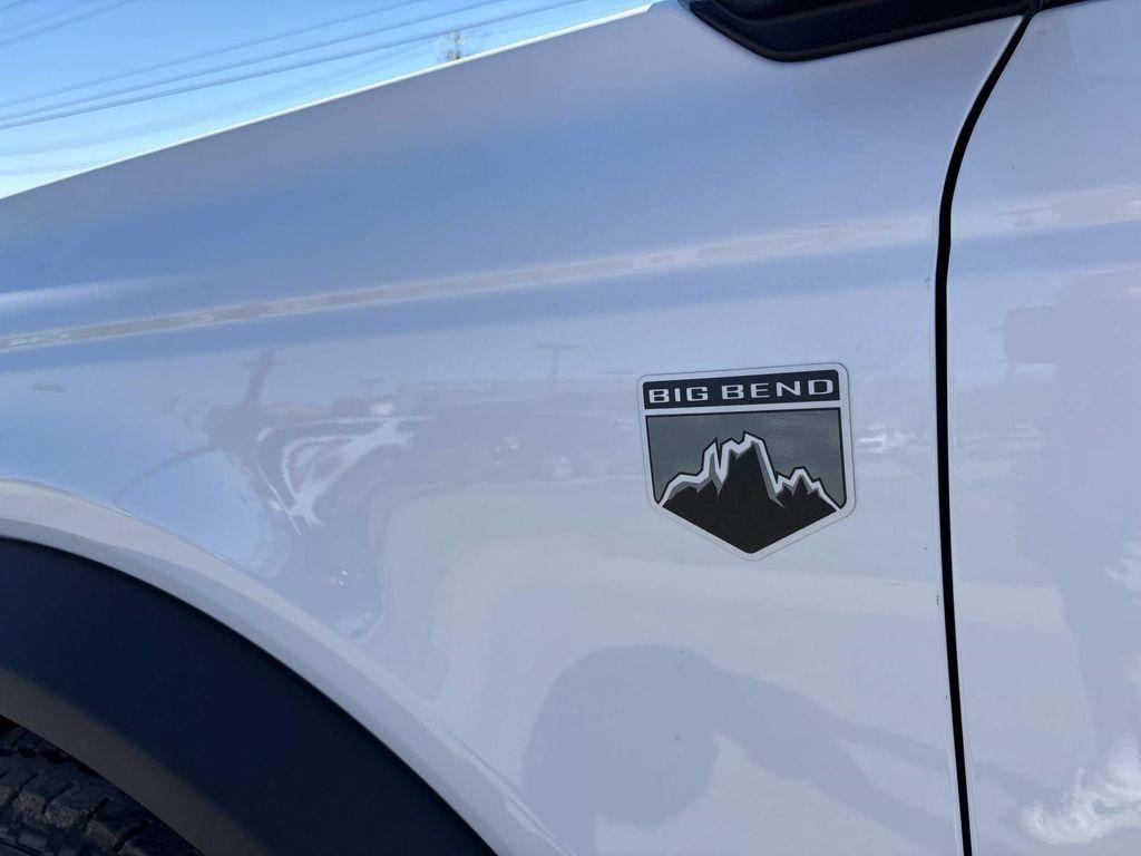 new 2025 Ford Bronco car, priced at $45,003