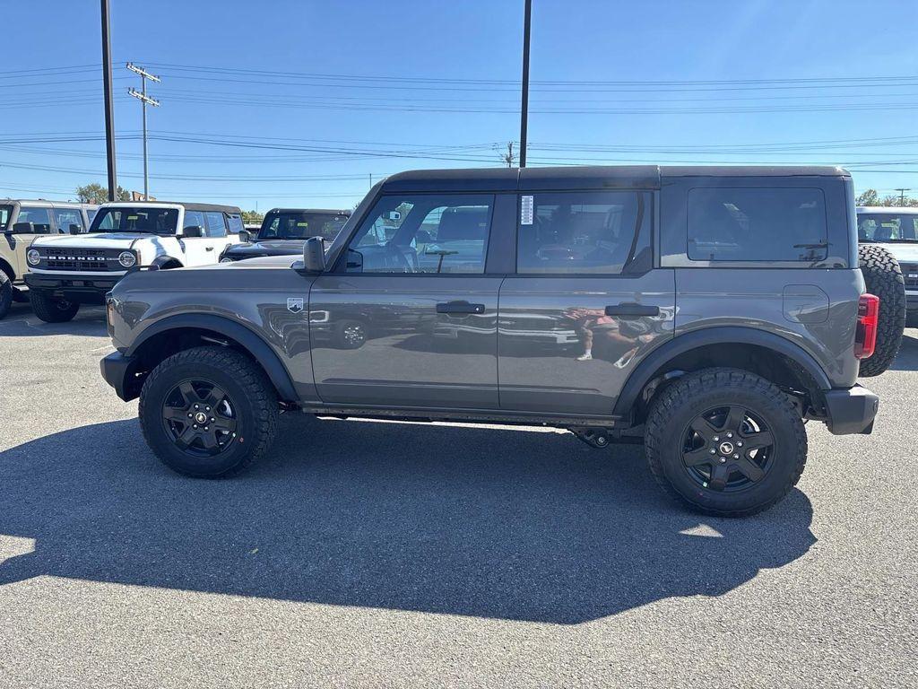 new 2025 Ford Bronco car, priced at $45,801