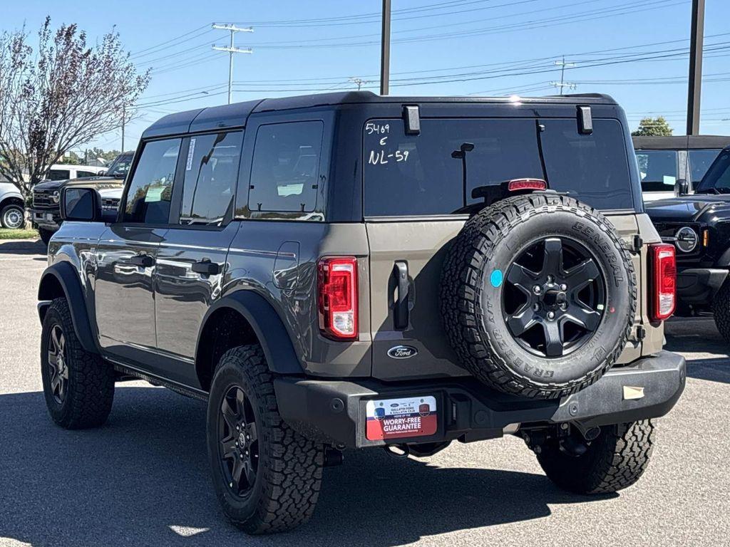 new 2025 Ford Bronco car, priced at $45,801