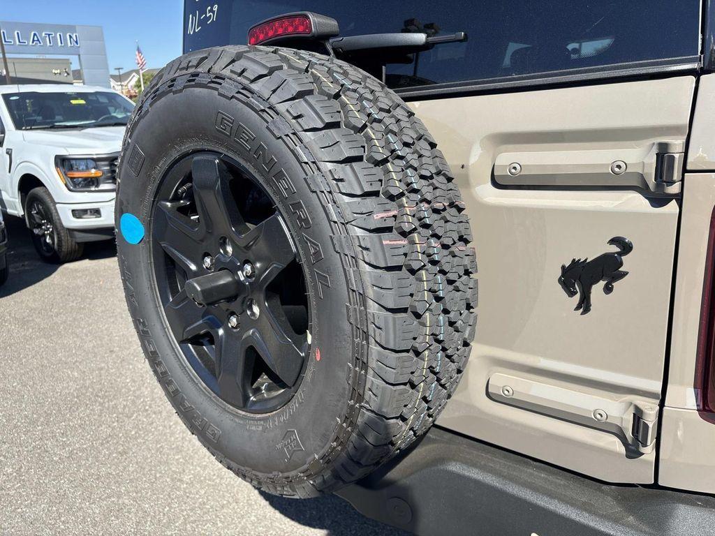 new 2025 Ford Bronco car, priced at $45,801