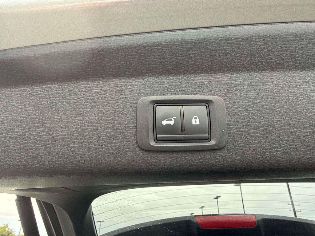 used 2024 Mitsubishi Outlander car, priced at $24,944