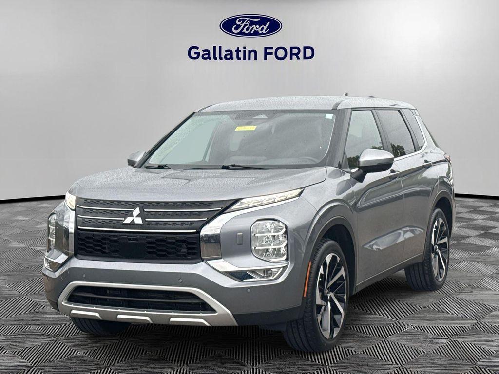used 2024 Mitsubishi Outlander car, priced at $24,944