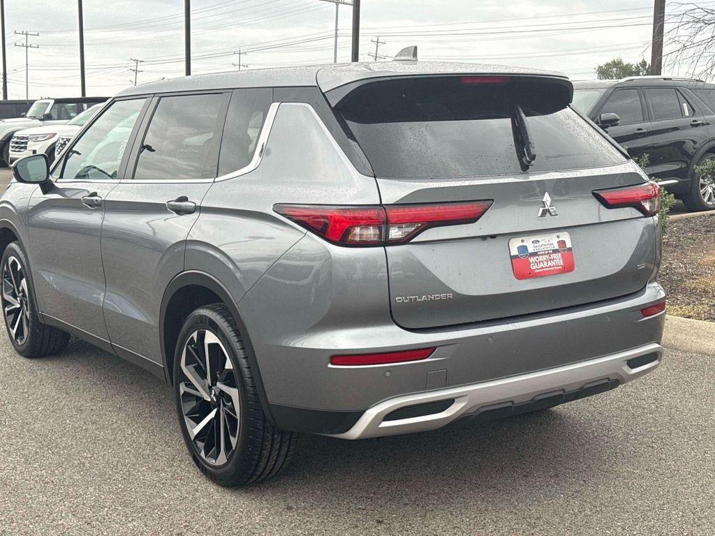 used 2024 Mitsubishi Outlander car, priced at $24,944