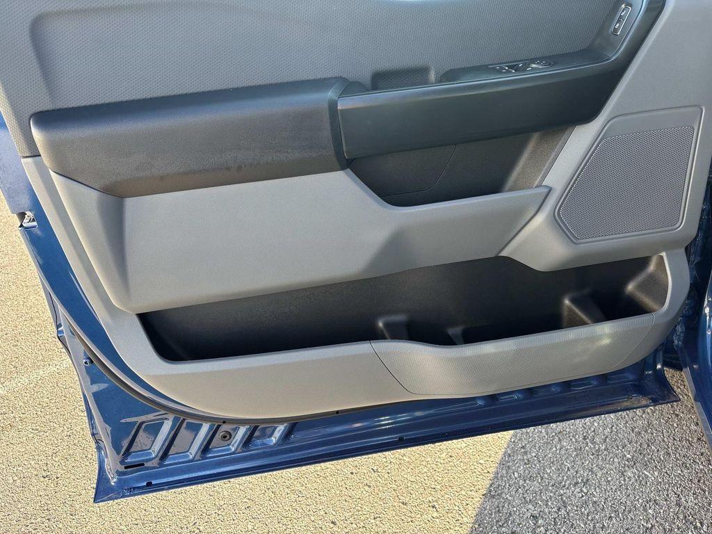 new 2025 Ford F-150 car, priced at $43,538