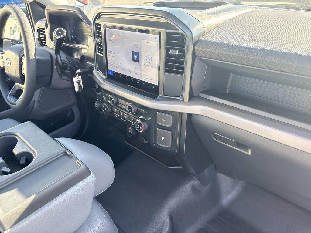 new 2025 Ford F-150 car, priced at $43,538