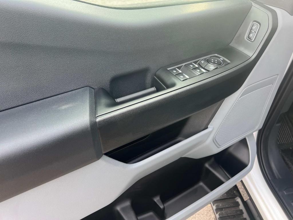 new 2025 Ford F-250 car, priced at $66,345
