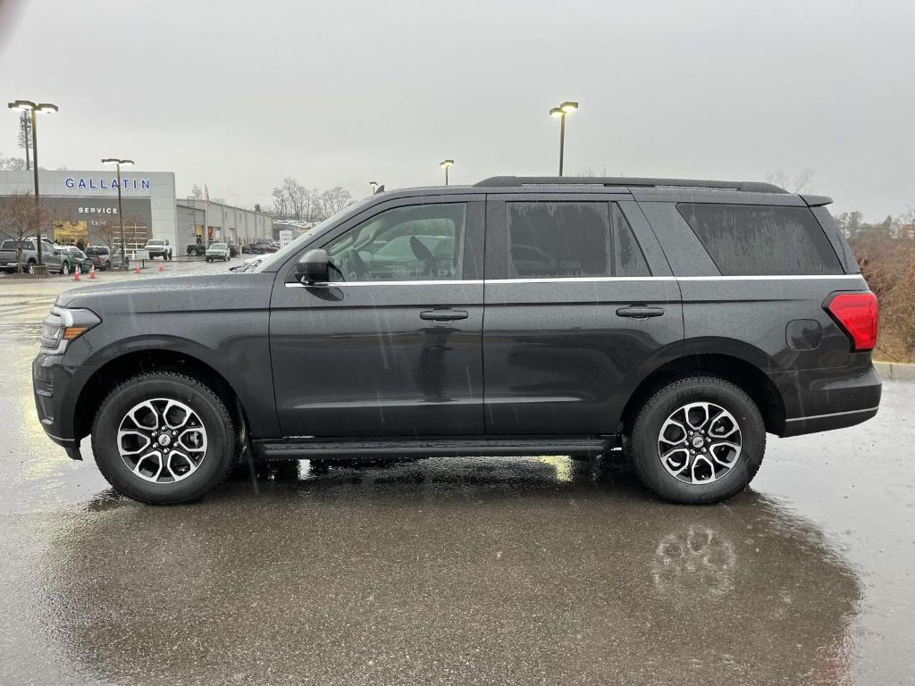 new 2024 Ford Expedition car, priced at $68,880