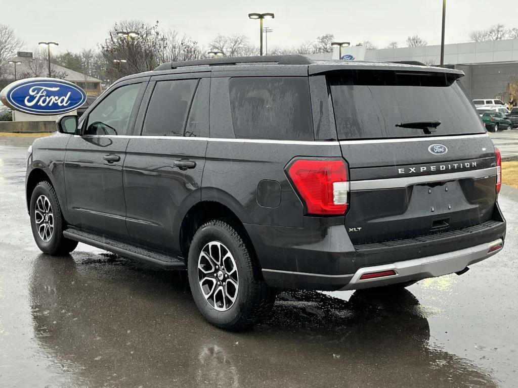 new 2024 Ford Expedition car, priced at $68,880