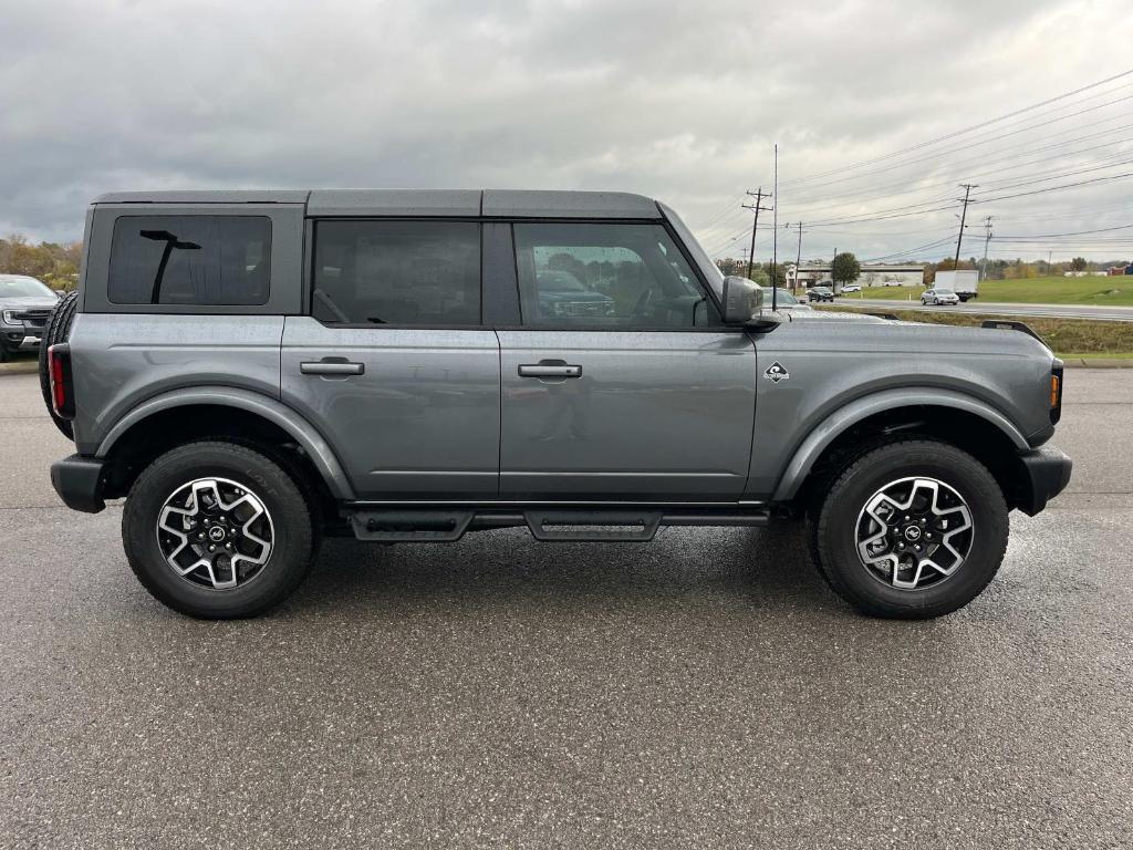 new 2024 Ford Bronco car, priced at $52,480