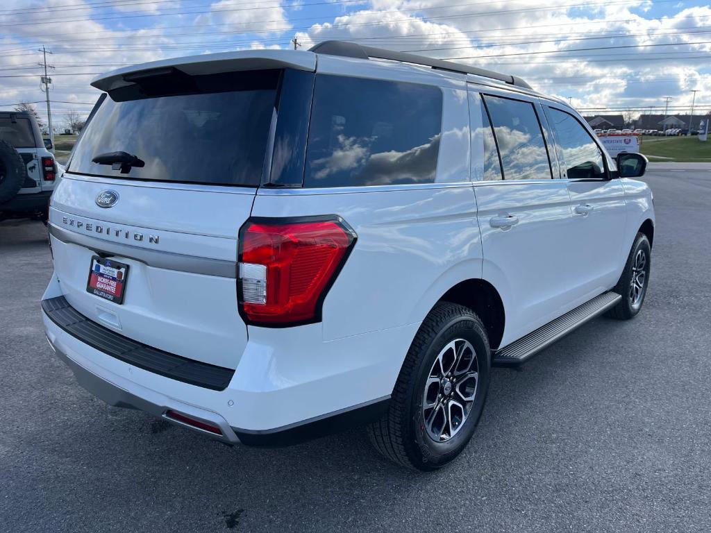 new 2024 Ford Expedition car, priced at $69,875