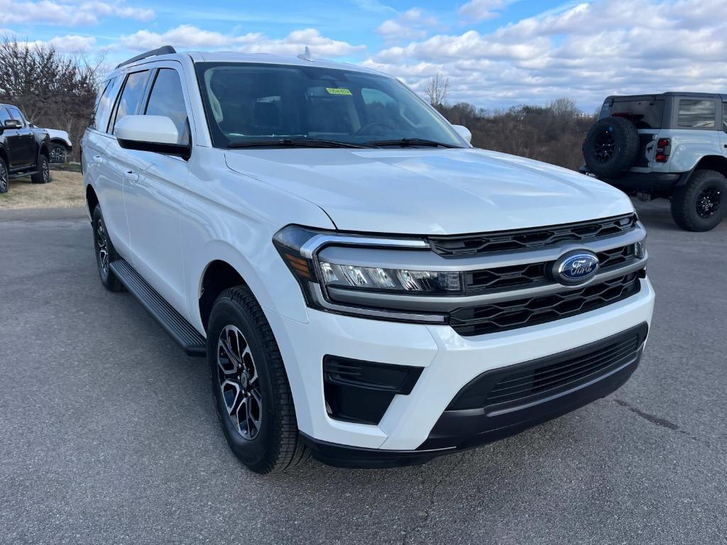 new 2024 Ford Expedition car, priced at $69,875