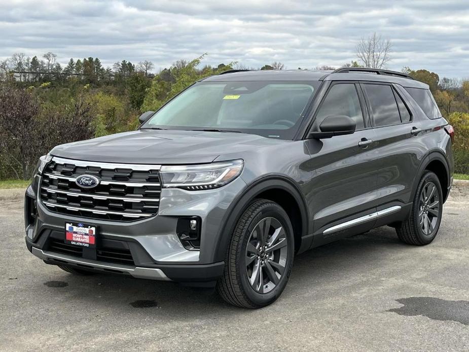 new 2025 Ford Explorer car, priced at $48,105