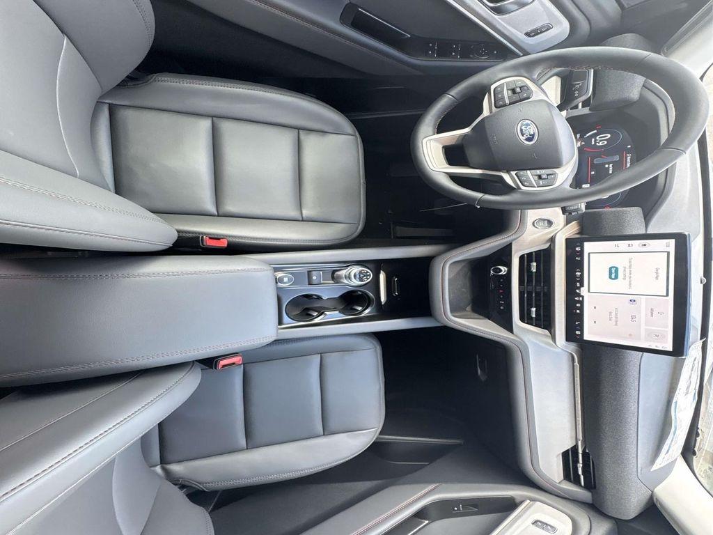 new 2025 Ford Explorer car, priced at $42,444