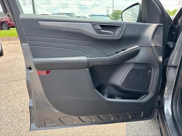 used 2023 Ford Escape car, priced at $25,000