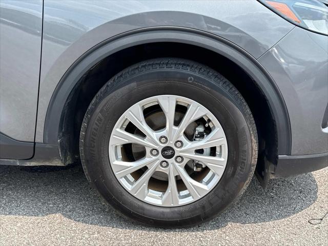 used 2023 Ford Escape car, priced at $25,000