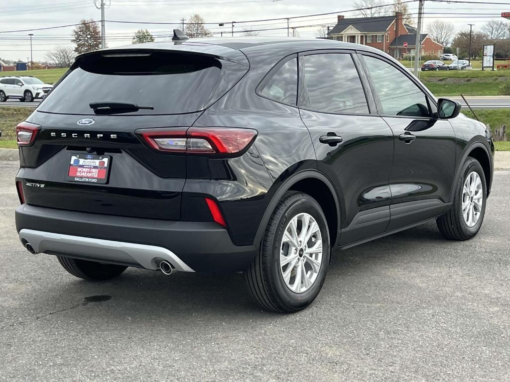 new 2025 Ford Escape car, priced at $30,140