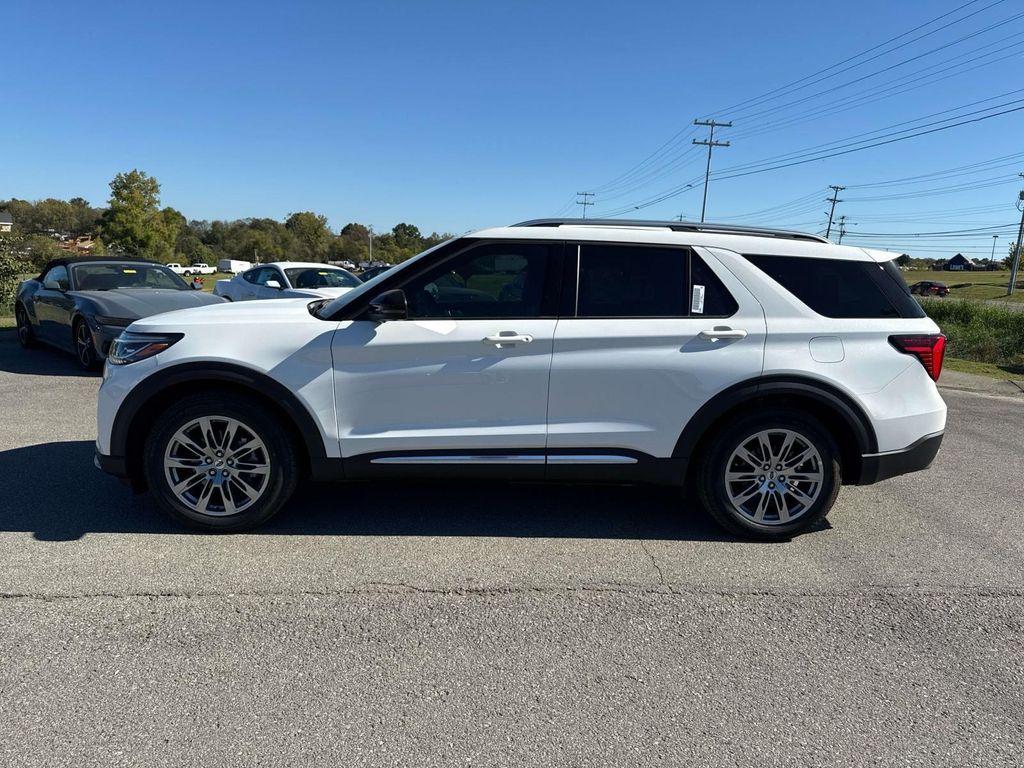 new 2025 Ford Explorer car, priced at $51,870
