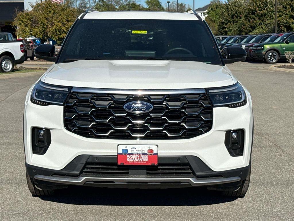 new 2025 Ford Explorer car, priced at $51,870