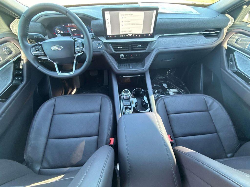 new 2025 Ford Explorer car, priced at $51,870