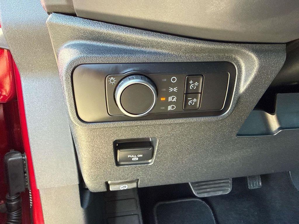 new 2025 Ford Bronco car, priced at $43,588