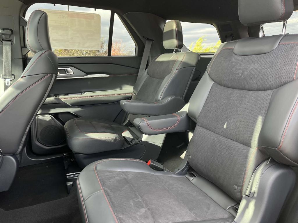 new 2025 Ford Explorer car, priced at $57,816