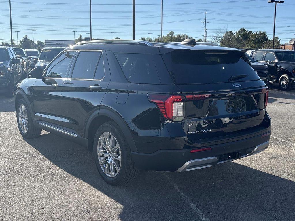 new 2025 Ford Explorer car, priced at $51,122