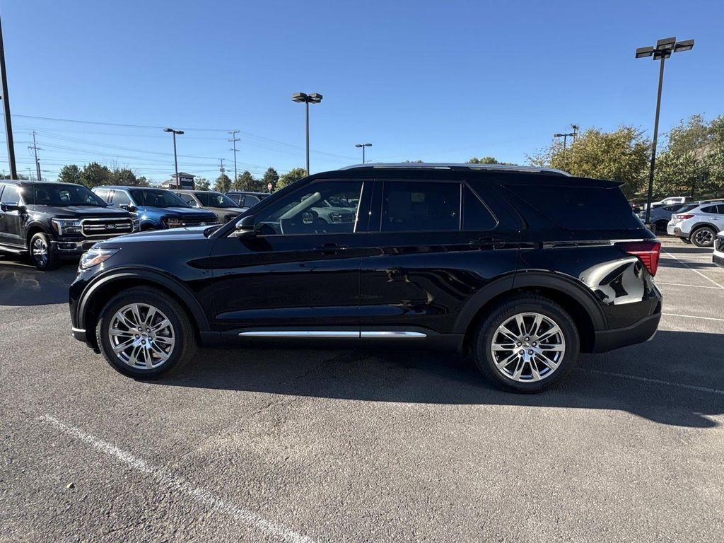 new 2025 Ford Explorer car, priced at $51,122
