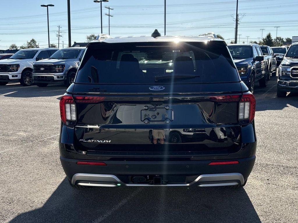 new 2025 Ford Explorer car, priced at $51,122