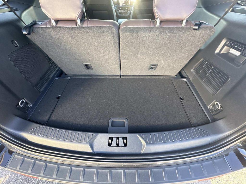 new 2025 Ford Explorer car, priced at $51,122