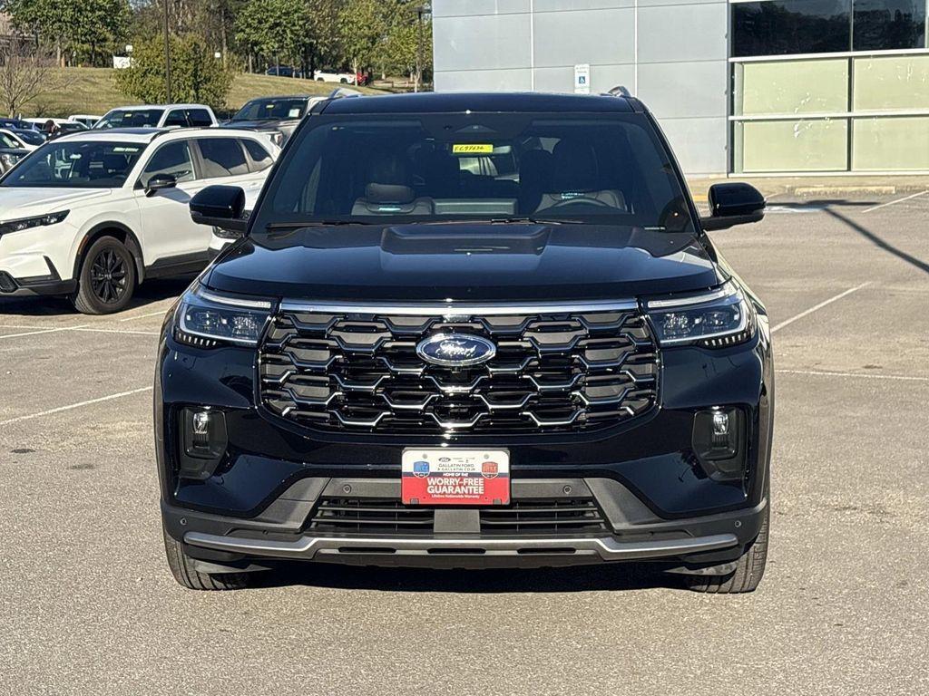 new 2025 Ford Explorer car, priced at $51,122