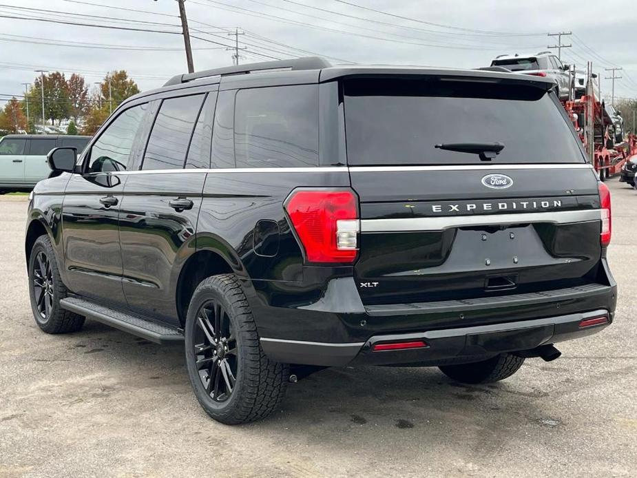 new 2024 Ford Expedition car, priced at $72,250