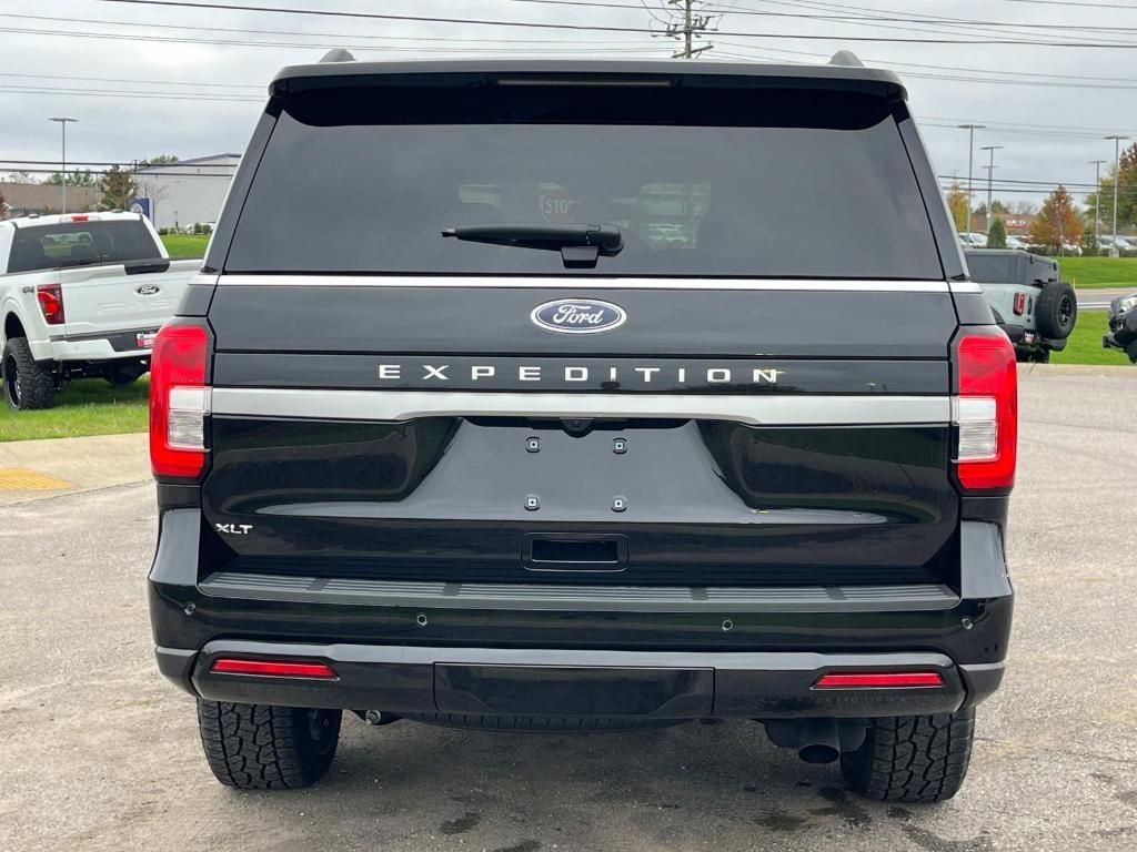 new 2024 Ford Expedition car, priced at $72,250