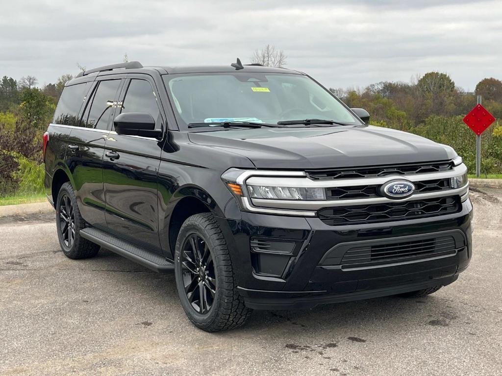 new 2024 Ford Expedition car, priced at $72,250