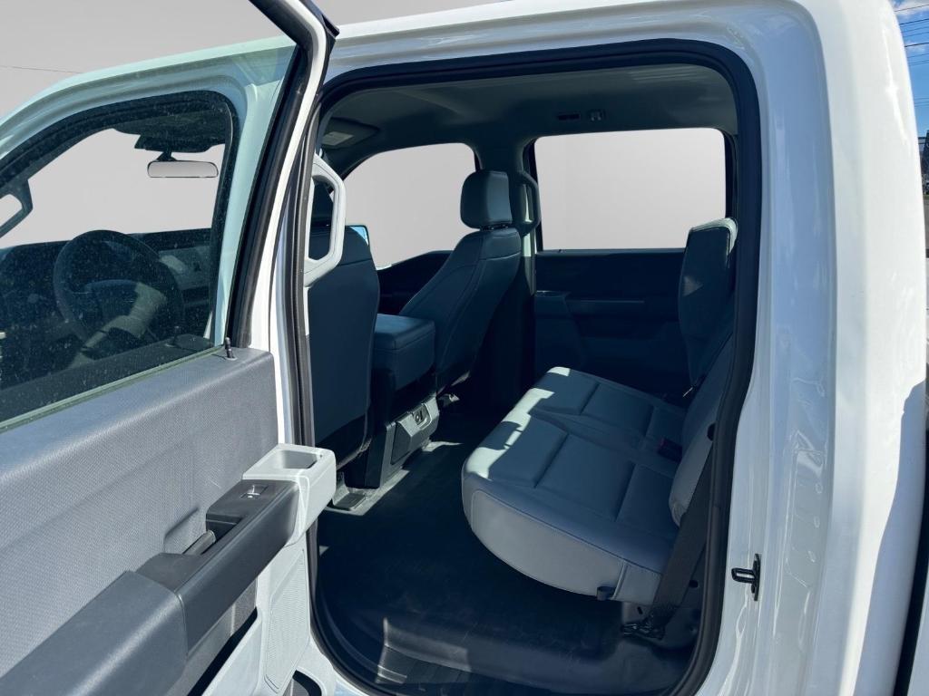 new 2024 Ford F-150 car, priced at $51,925