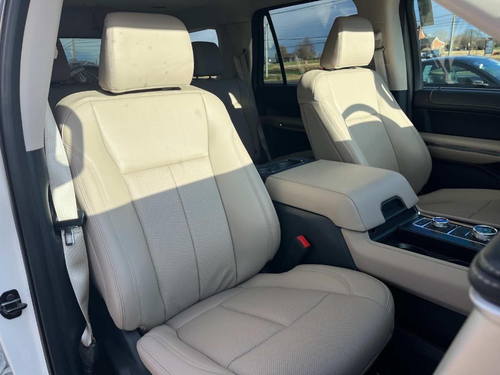 new 2024 Ford Expedition car, priced at $72,620