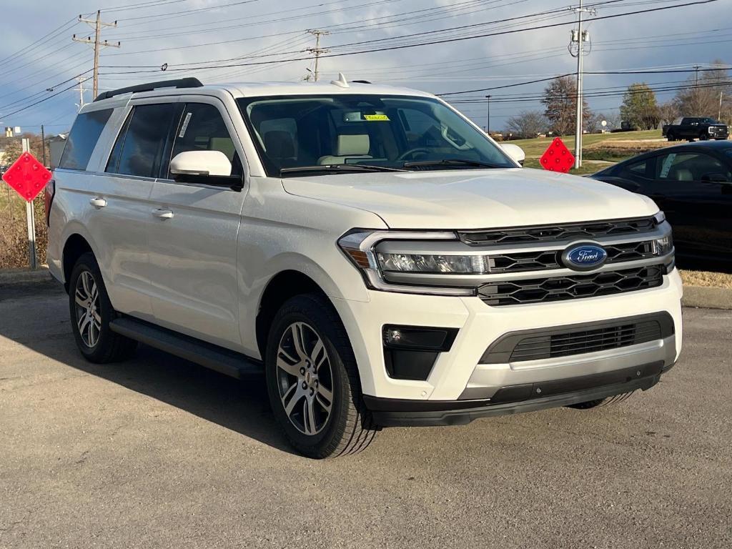 new 2024 Ford Expedition car, priced at $72,620