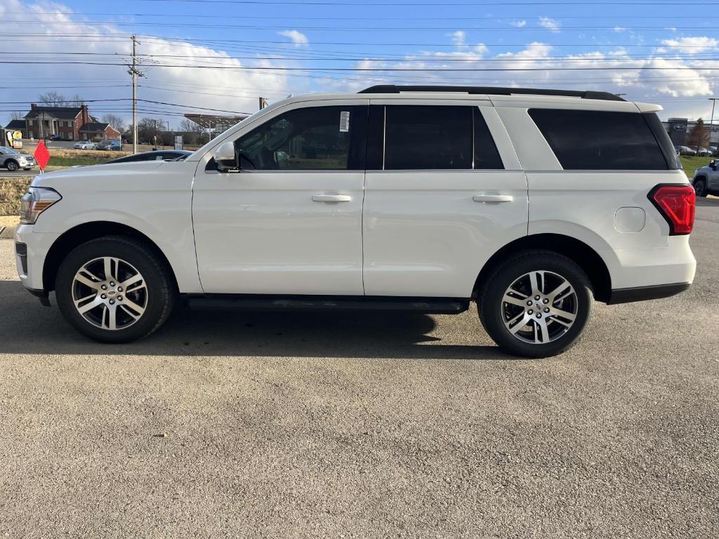 new 2024 Ford Expedition car, priced at $72,620