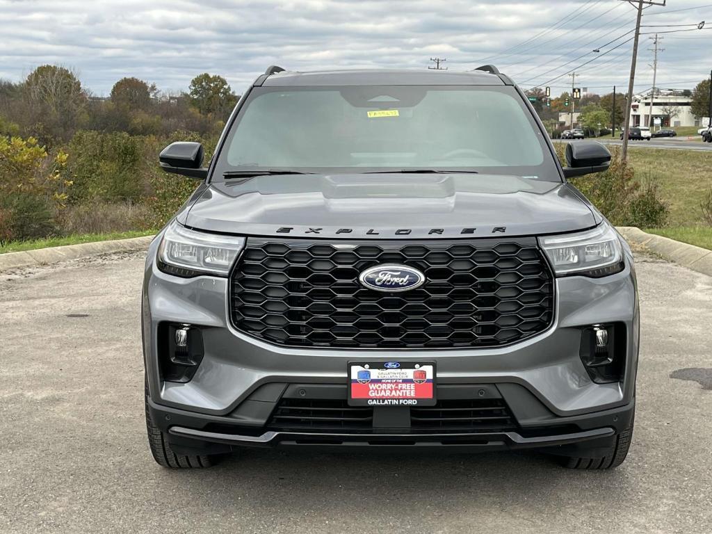 new 2025 Ford Explorer car, priced at $53,540