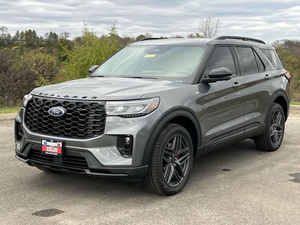 new 2025 Ford Explorer car, priced at $53,540