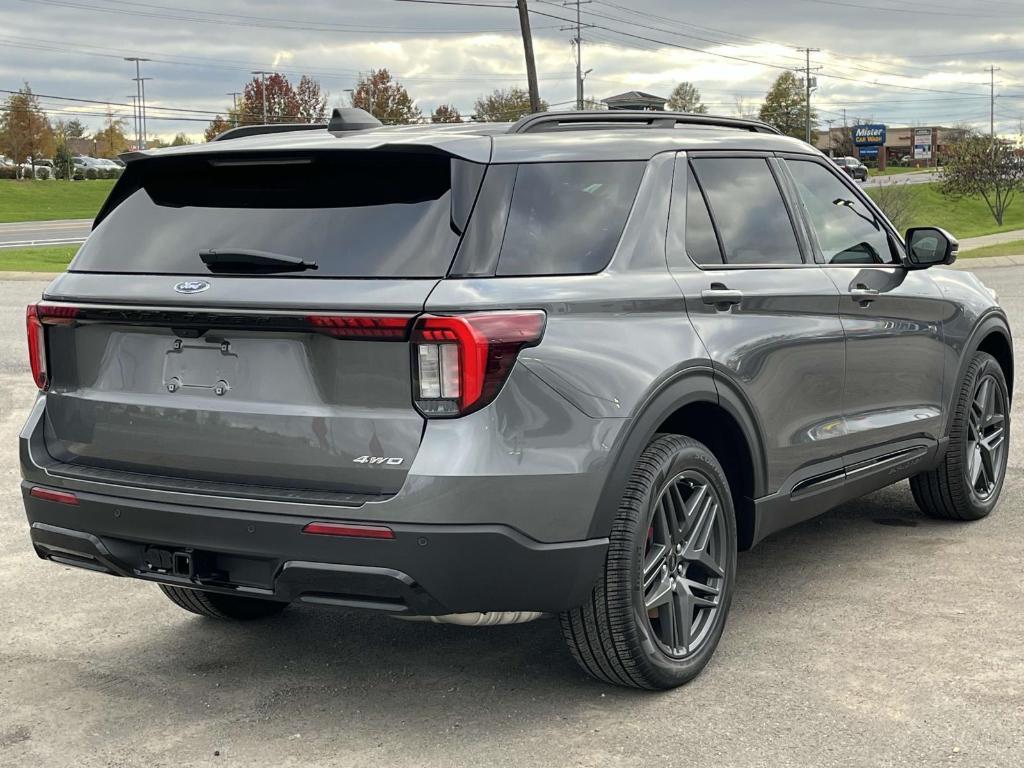 new 2025 Ford Explorer car, priced at $53,540