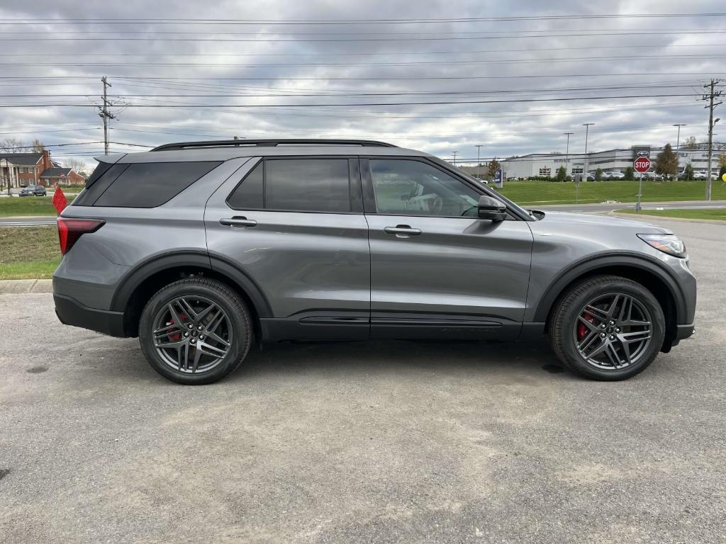 new 2025 Ford Explorer car, priced at $53,540