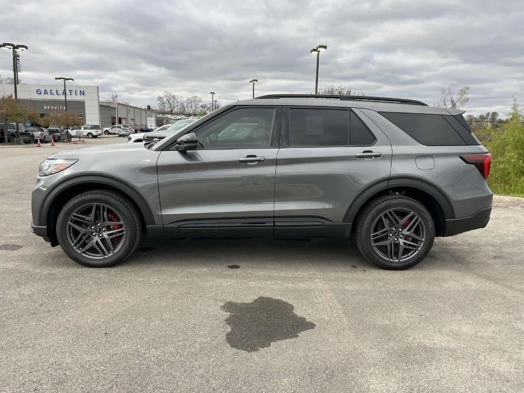 new 2025 Ford Explorer car, priced at $53,540